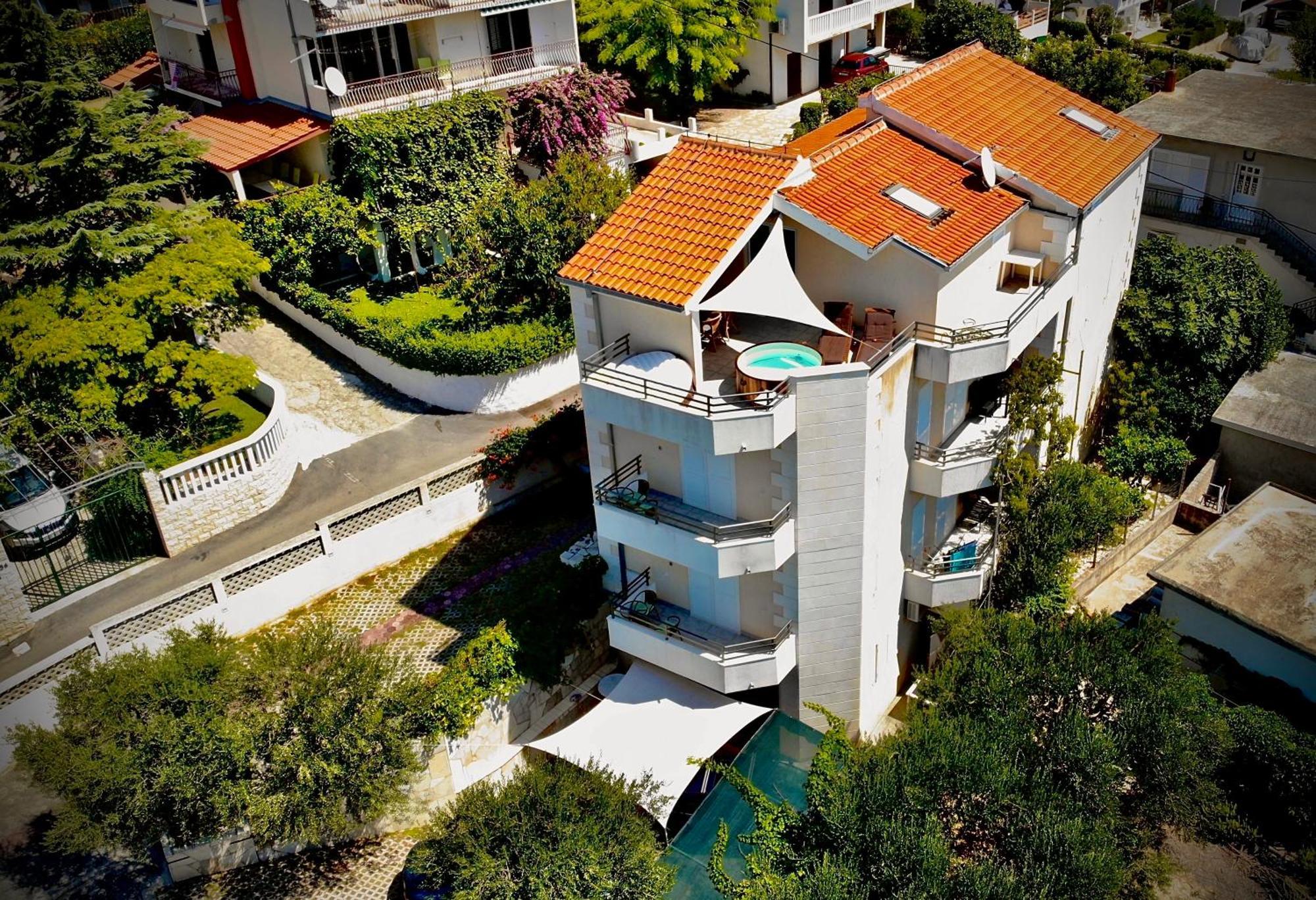 Villa Rako Dugi Rat Buitenkant foto