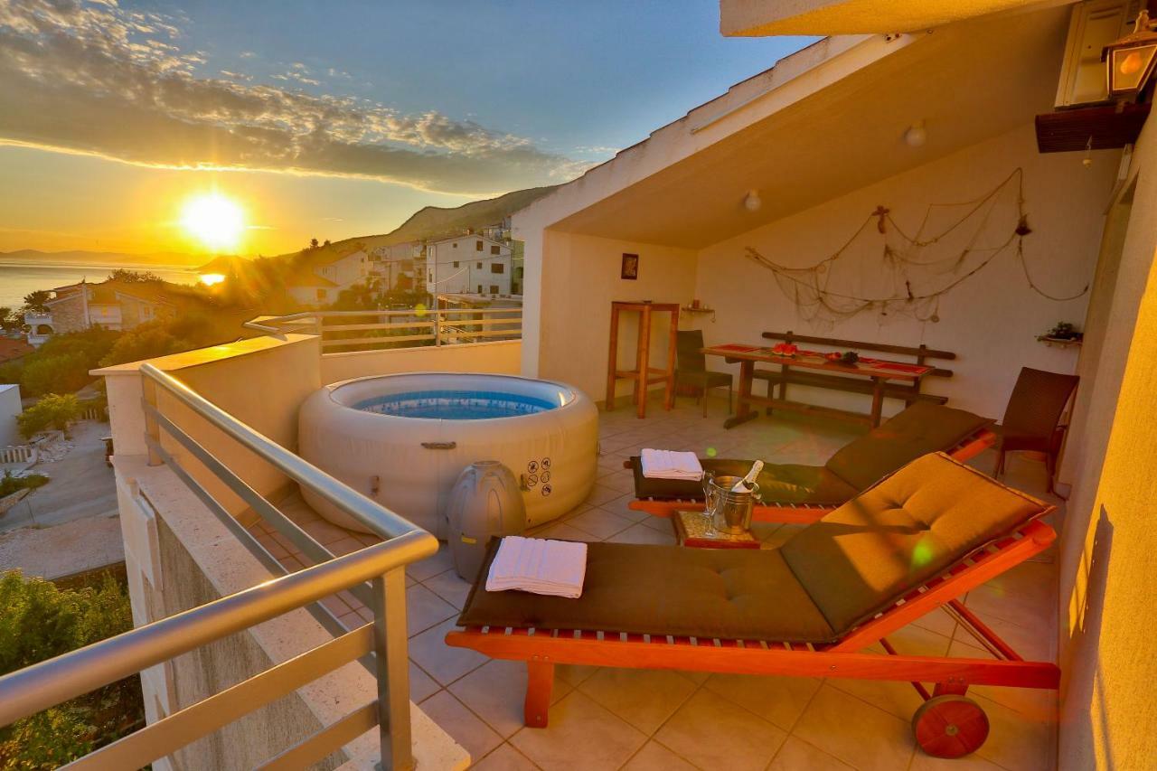 Villa Rako Dugi Rat Buitenkant foto